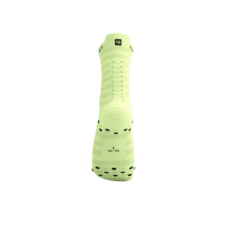 COMPRESSPORT Skarpetki do biegania PRORACING SOCKS V4 ULTRALIGHT RUN HIGH shadow lime/black