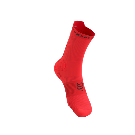 COMPRESSPORT Skarpetki do biegania trailowe PRORACING SOCKS V4 TRAIL fluo red/black