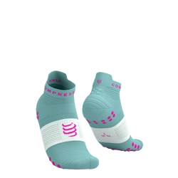 COMPRESSPORT Skarpetki do biegania krótkie PRORACING SOCKS V4 RUN LOW ether/neon pink