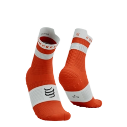 COMPRESSPORT Skarpetki do biegania wysokie PRORACING SOCKS V4 RUN HIGH tigerlily/white