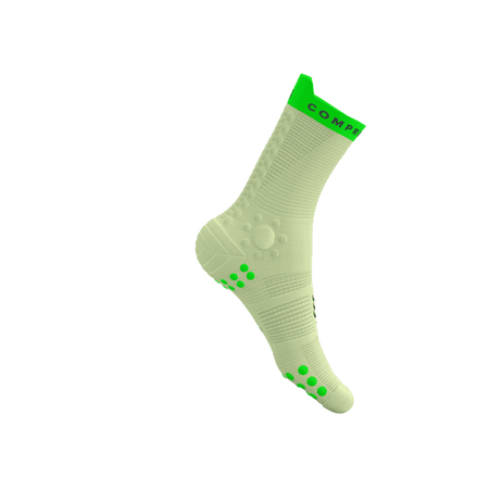COMPRESSPORT Skarpetki do biegania trailowe PRORACING SOCKS V4 TRAIL lime/neon green