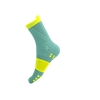 COMPRESSPORT Skarpetki do biegania trailowe PRORACING SOCKS V4 TRAIL shell blue/safe yellow