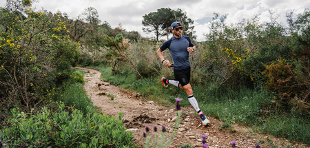 COMPRESSPORT Koszulka do biegania TRAIL RACING POSTURAL SS TOP indigo/blues