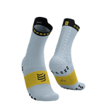 COMPRESSPORT Skarpetki do biegania trailowe PRORACING SOCKS V4 TRAIL grey dawn/ceylon yellow