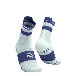 COMPRESSPORT Skarpetki do biegania wysokie PRORACING SOCKS V4 RUN HIGH star white/orient blue
