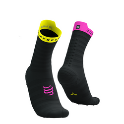 COMPRESSPORT Skarpetki do biegania PRORACING SOCKS V4 ULTRALIGHT RUN HIGH black/safe yellow/neo pink
