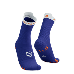 COMPRESSPORT Skarpetki do biegania wysokie PRORACING SOCKS V4 RUN HIGH dazz blue/white