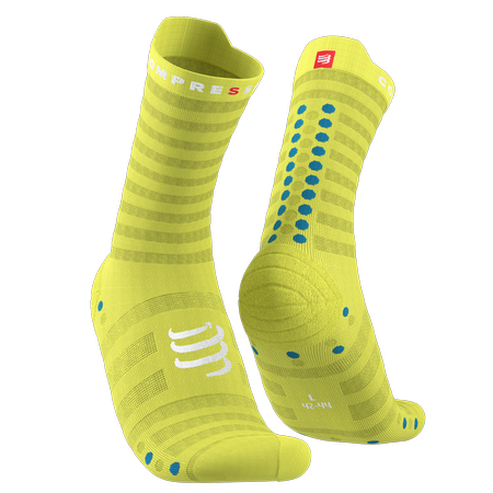 COMPRESSPORT Skarpetki do biegania ProRacing Socks V4 ULTRALIGHT RUN HIGH fluo żółte