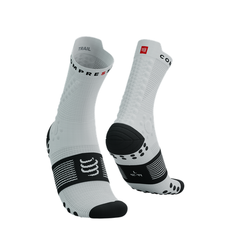 COMPRESSPORT Skarpetki do biegania trailowe PRORACING SOCKS V4 TRAIL white/black